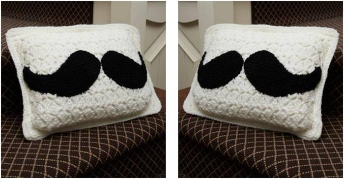fun mustache crocheted pillow | the crochet space