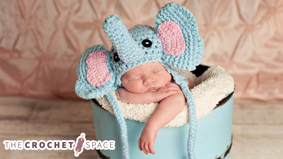 Adorable Baby Elephant Crochet Hat || thecrochetspace.com
