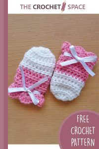 adorable crocheted baby mitts || editor