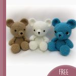 Adorable Crocheted Mini Teddy Bears || thecrochetspace.com