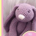 You'll definitely fall in love instantly with this adorable Layla crocheted bunny! It's the perfect gift for girls (and boys!) of all ages.. Bunny sitting to the side || thecrochetspace.com