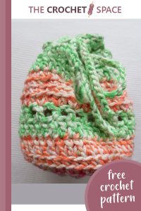 adorable little crocheted pouch || editor