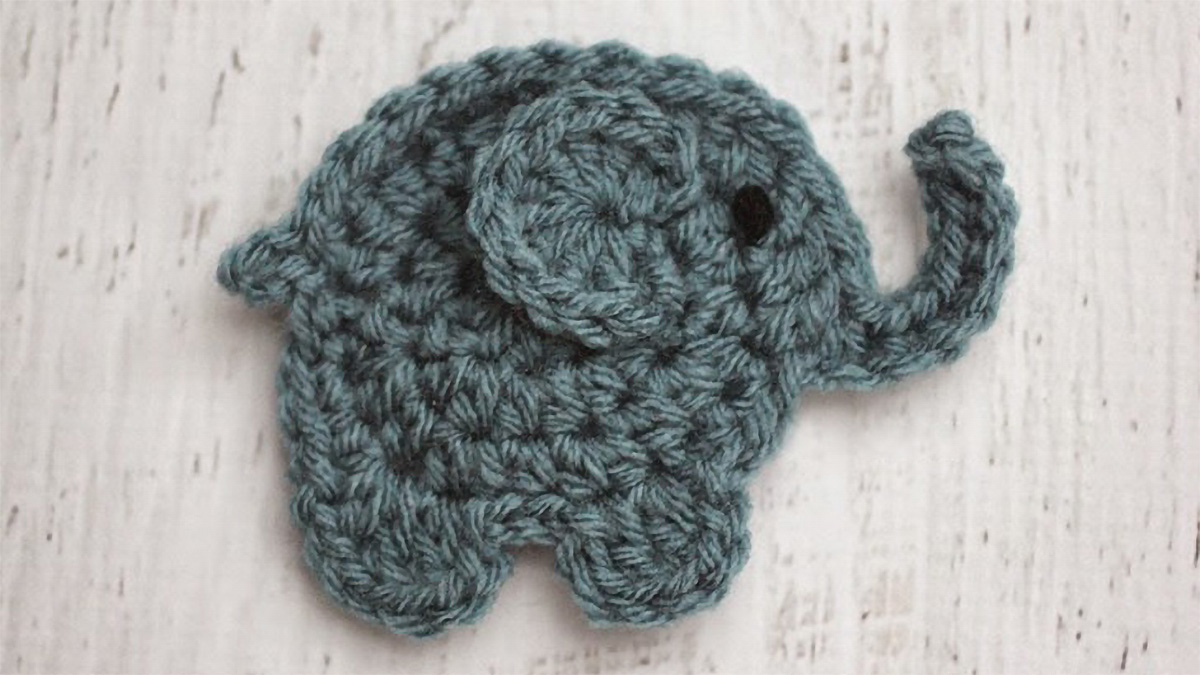 alphabet crochet elephant applique || editor