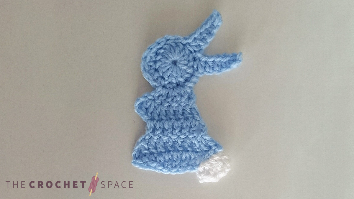 Baby Bunny Crochet Applique || thecrochetspace.com