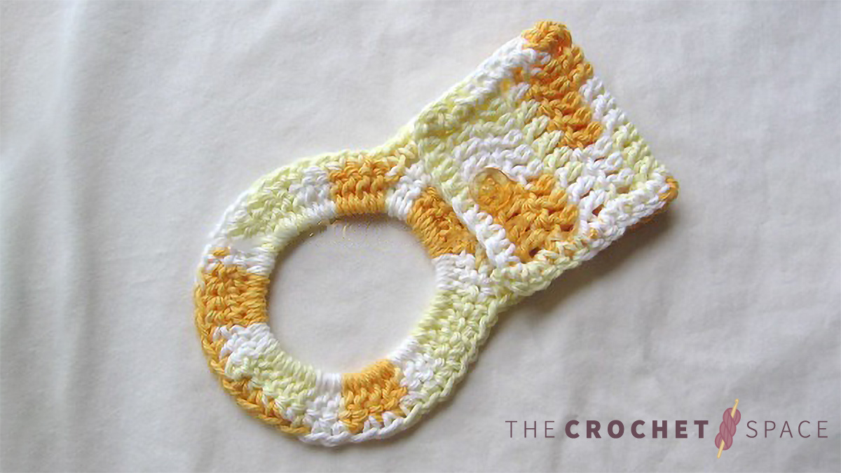 basic crocheted towel ring || editor