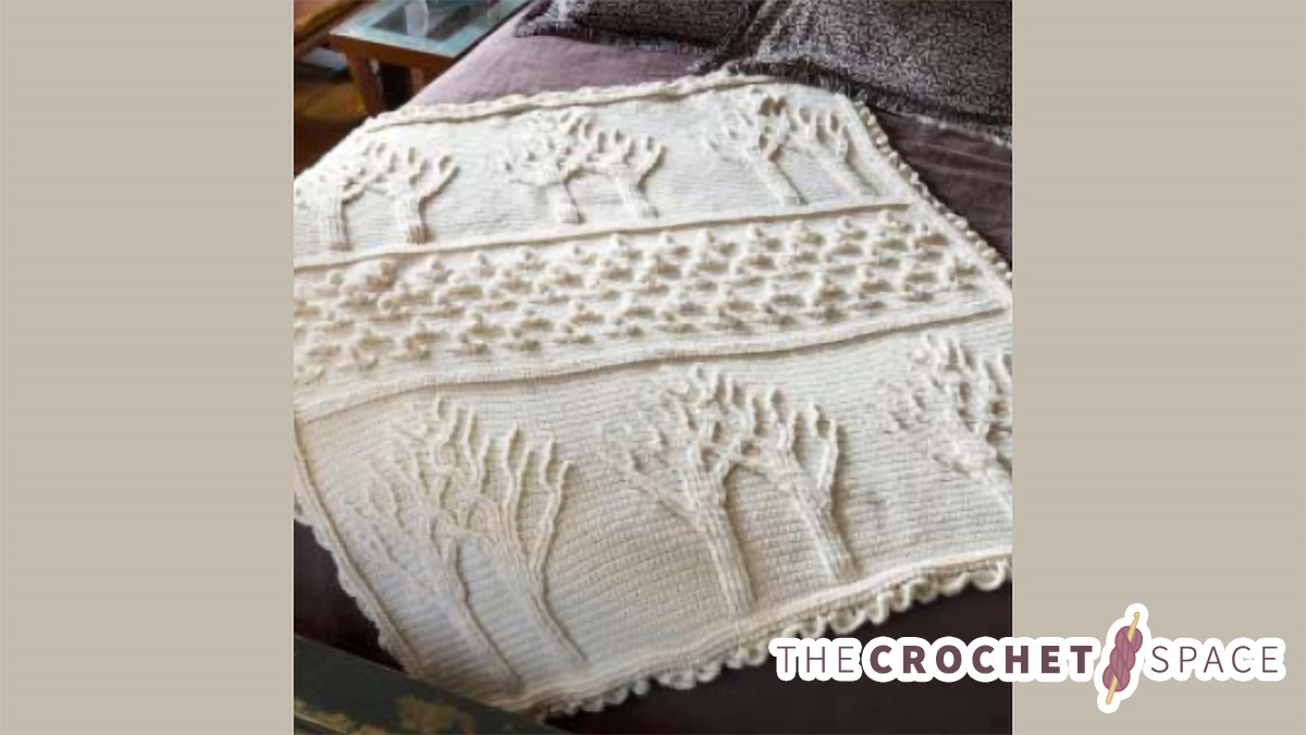 beautiful crocheted tree blanket || editor