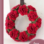 Bloom Crocheted Flower Wreath || thecrochetspace.com