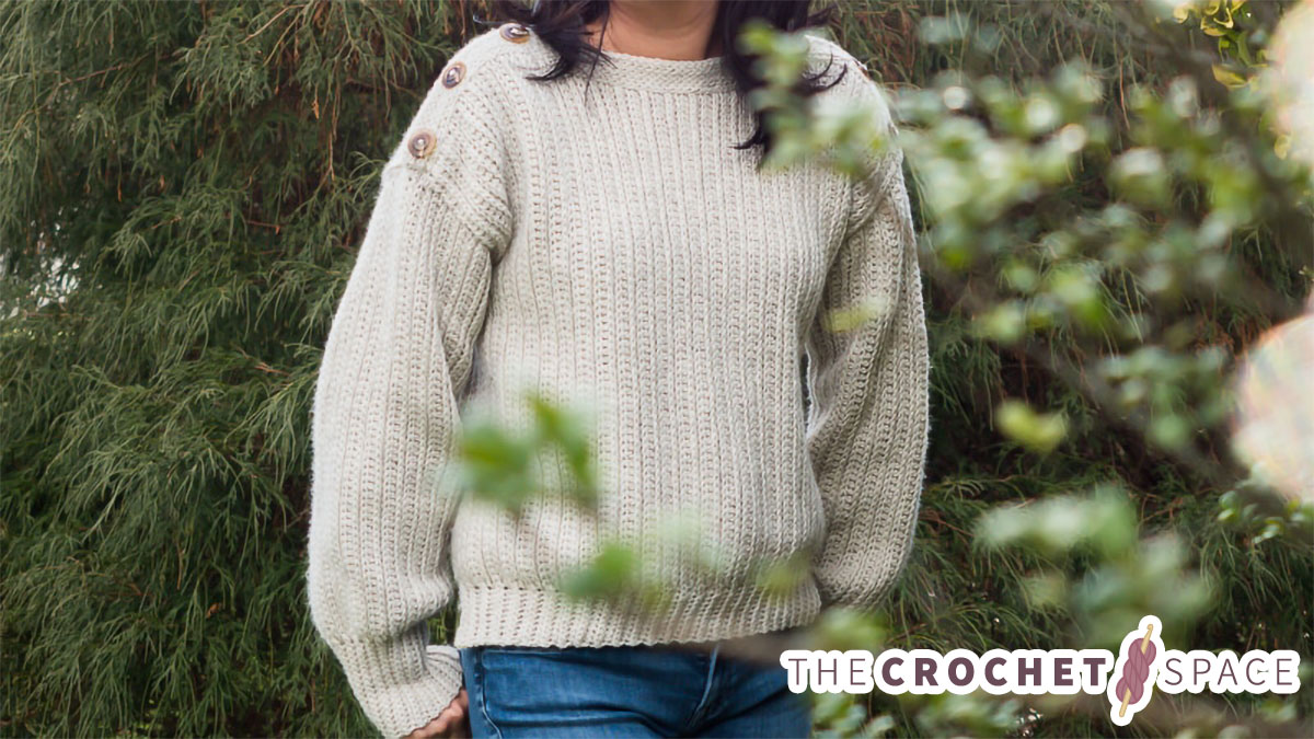 Button Top Crochet Sweater || thecrochetspace.com