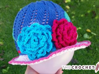 Children's Crochet Cloche Hat || thecrochetspace.com
