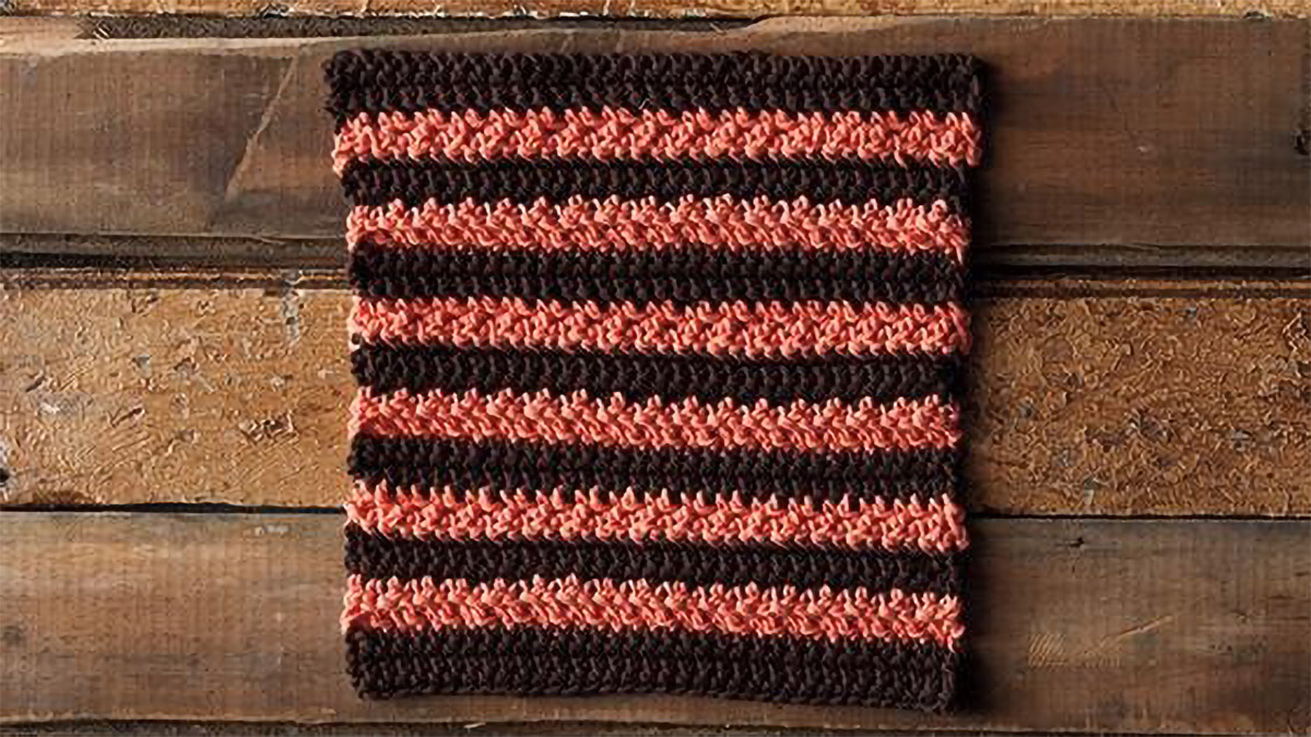 Chocolate Ribbon Crocheted Dishcloth || thecrochetspace.com