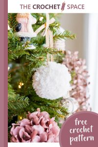 christmas crochet fluffy ornament || editor