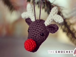 Christmas Crochet Rudolf Reindeer || thecrochetspace.com