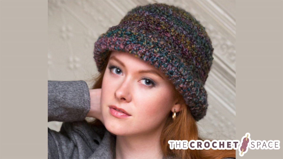 Classy City Crochet Hat || thecrochetspace.com