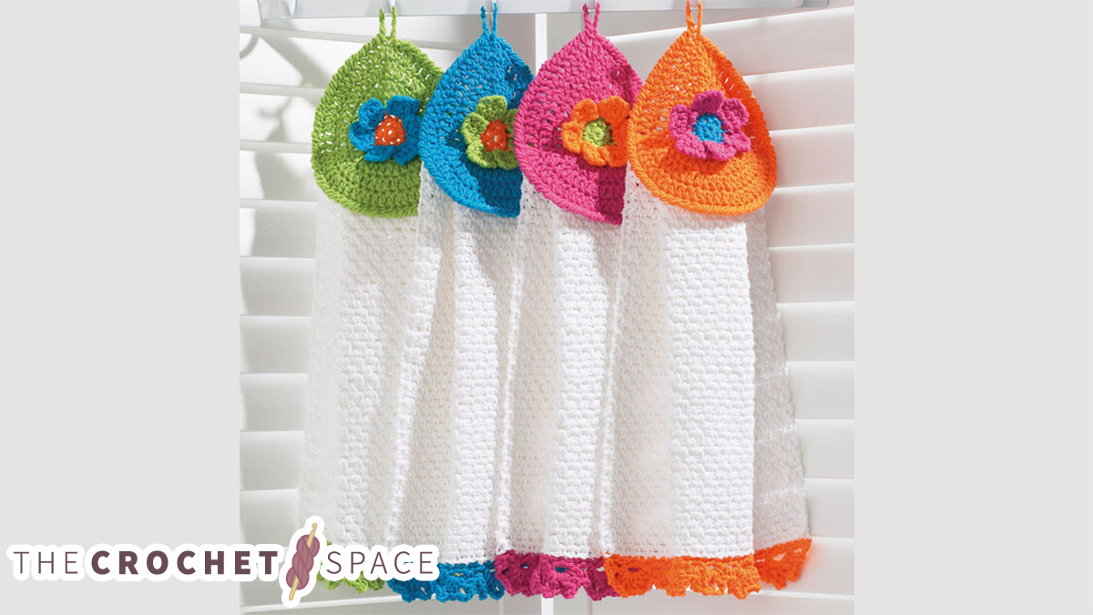 colorful crocheted flower tea towels || editor