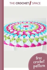 colorful crocheted stool cover || editor