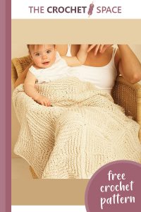 comfy crocheted baby blanket || editor