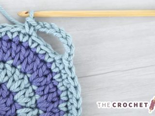 Create Crochet Skip Stitches || thecrochetspace.com