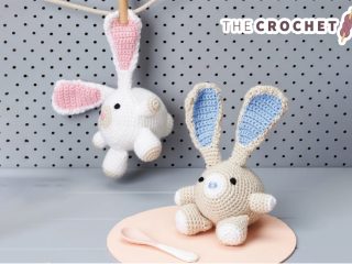 Crochet Amigurumi Rabbit || thecrochetspace.com