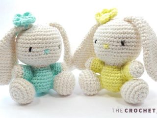 Crochet Amigurumi Rabbits || thecrochetspace.com