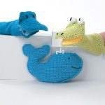 Crochet Bath Buddies. 3x handpuppets for bath time, crafted in green and blue || thecrochetspace.com