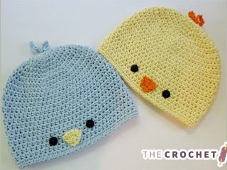 Crochet Bird Hat || thecrochetspace.com