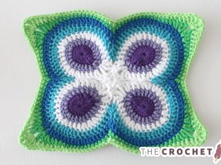 Crochet Butterfly Peacock Mandala || thecrochetspace.com
