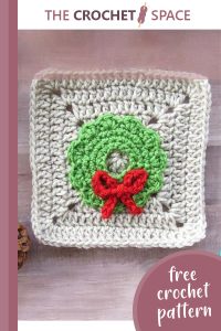 crochet christmas wreath applique || editor