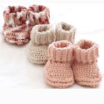 Crochet Cuffed Baby Booties. Three pairs of baby booties || thecrochetspace.com