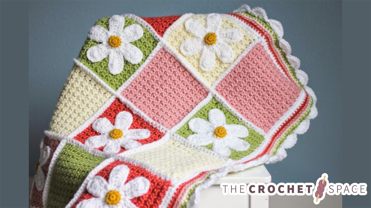 crochet daisy baby afghan || editor