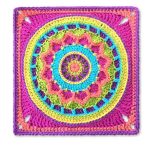 Crochet Dream Circle Square And Mandala. Perfectly blocked granny square with mandala in center || thecrochetspace.com