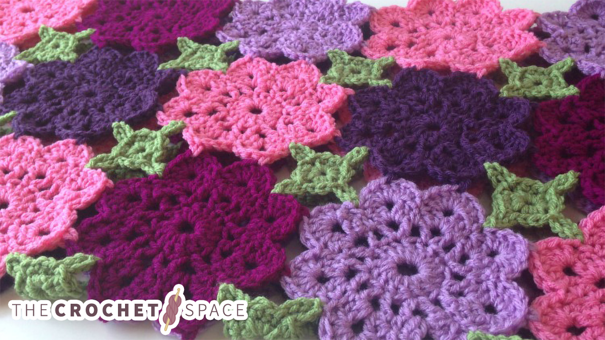 crochet flower garden blanket || editor