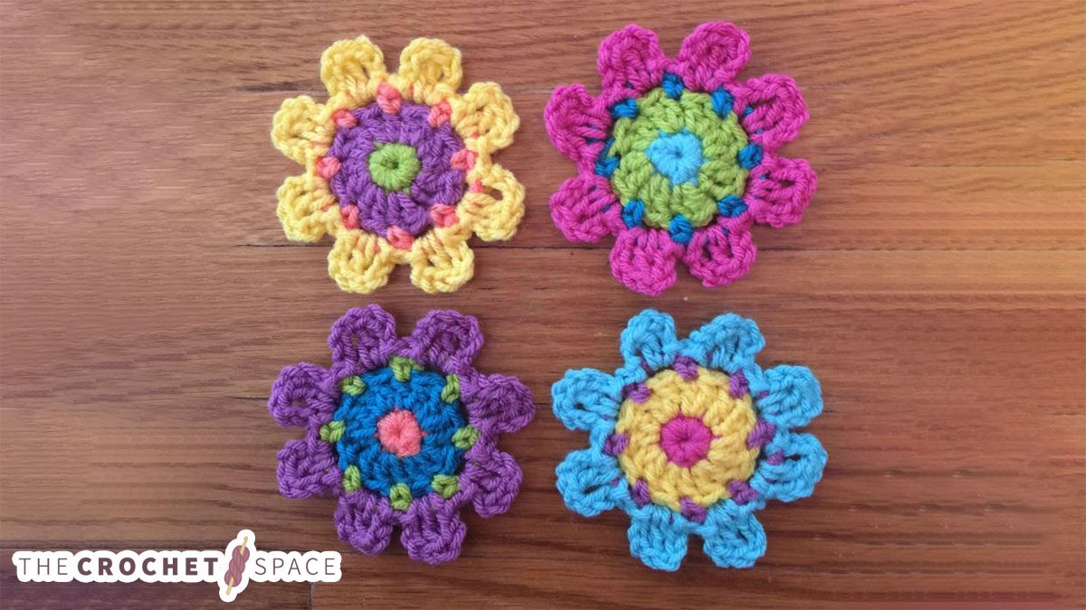 Crochet Flower Motif || thecrochetspace.com