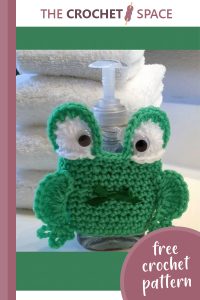 crochet frog soap dispenser holder || editor