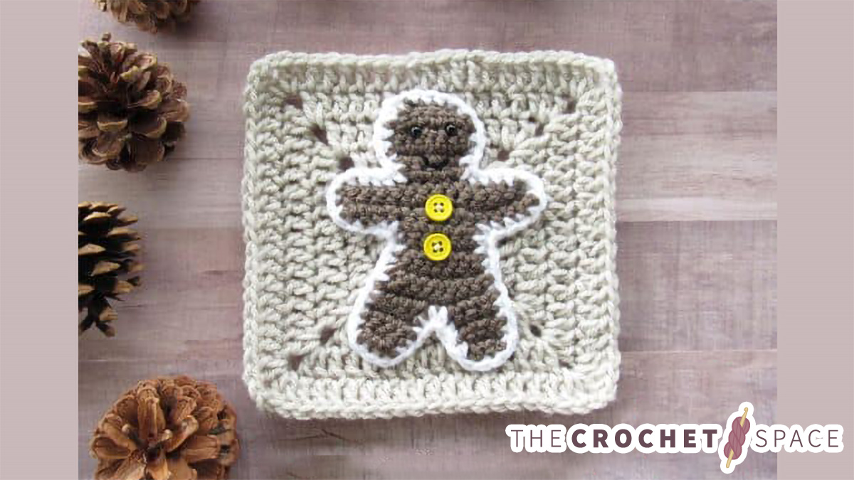 Crochet Gingerbread Man Applique || thecrochetspace.com