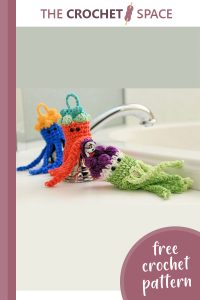 crochet jellyfish bath scrubbies || editor