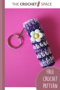 crochet lip balm holder || editor