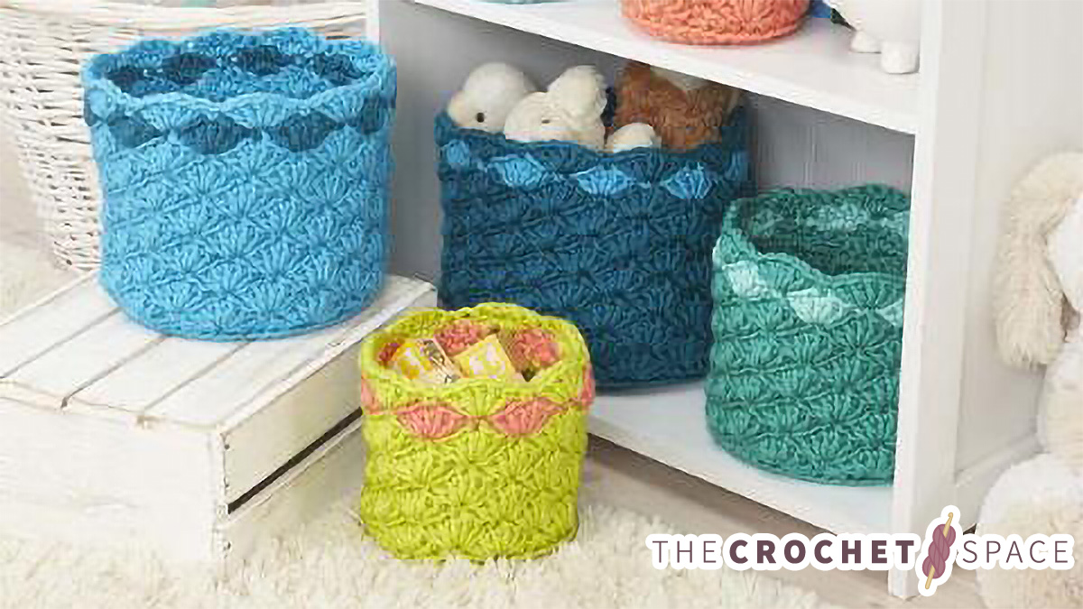 crochet rainbow baskets || editor