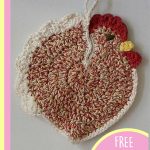 Crochet Speckled Hen Potholders. Easter ready potholder in flat shape of chicken || thecrochetspace.com