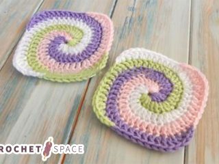 Crochet Spiral Granny Square || thecrochetspace.com