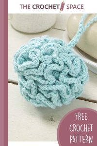 crochet sudsy bath pouf || editor