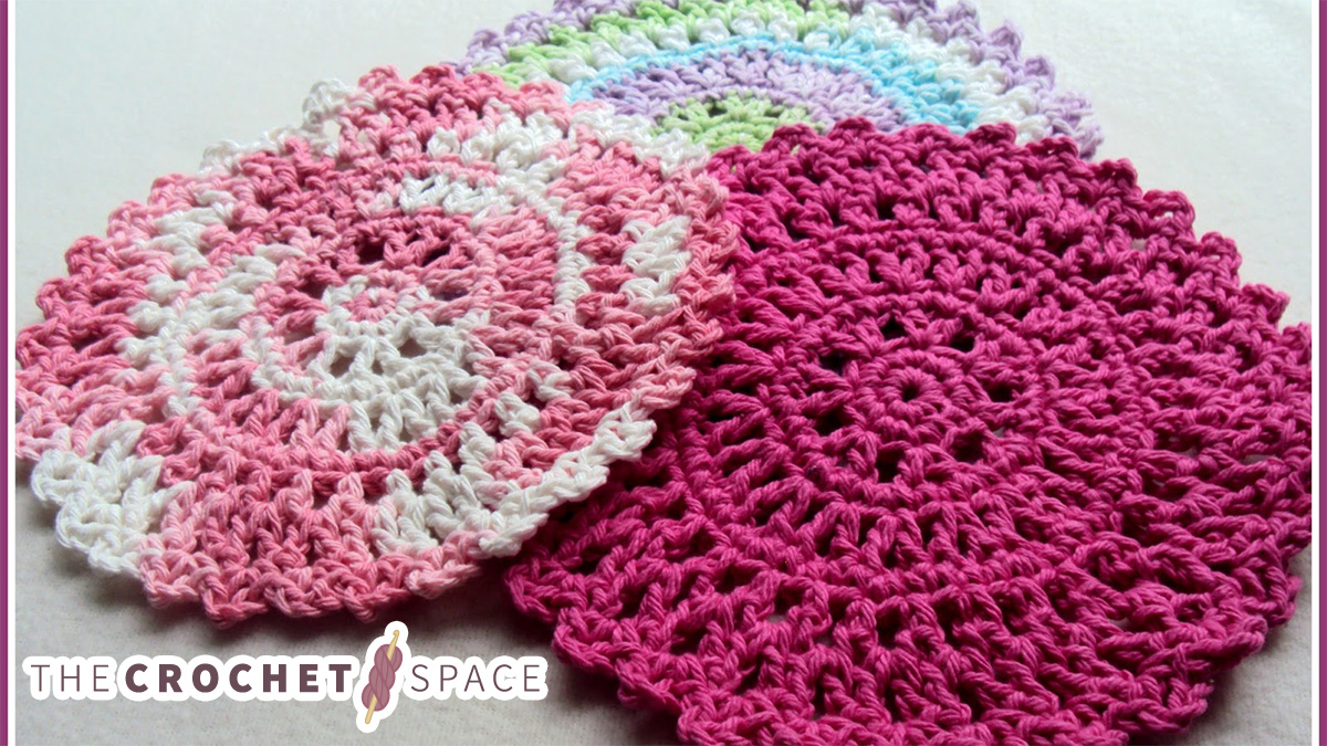 Crochet Sun Catcher Dishcloth || thecrochetspace.com