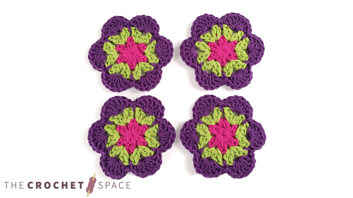 Crochet Tropical Coasters || thecrochetspace.com