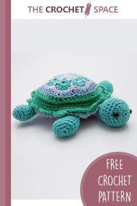 crochet turtle pincushion || editor