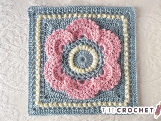 Crochet Wild Chervil Square || thecrochetspace.com
