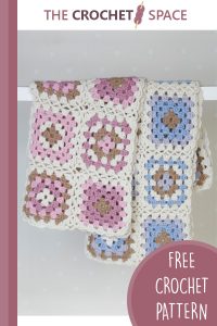 crocheted baby granny blanket || editor