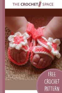crocheted baby sandals || editor