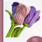 Crocheted Blooming Tulips. Three tulips at an angle || thecrochetspace.com