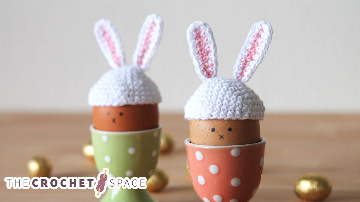 Crocheted Bunny Egg Hat || thecrochetspace.com