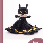 crocheted caped crusader blankie || editor