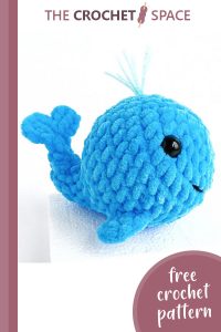 crocheted chubby blue whale || editor